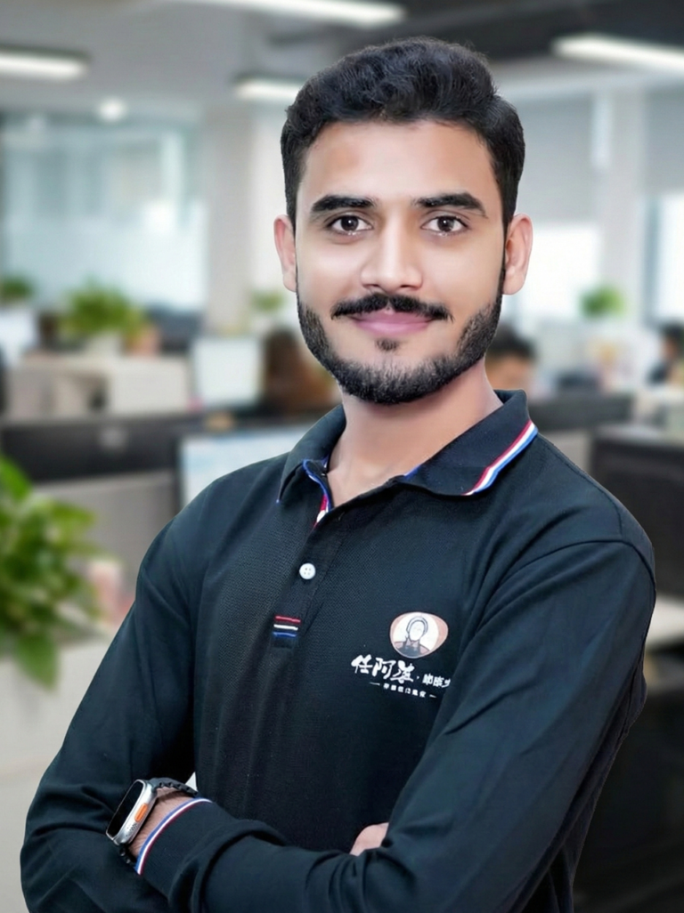 Shoaib Latif, Digital Marketer at Pixelpk